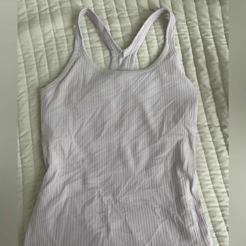 Lululemon lilac tank top (S)